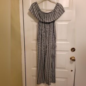 Girls off or on shoulder striped stretchy pantsuit. Sz XL 14 16 w pockets!